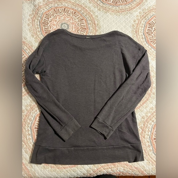 Juicy Couture High Heels Sweater Shirt Gray Sequin Large - Picture 5 of 6